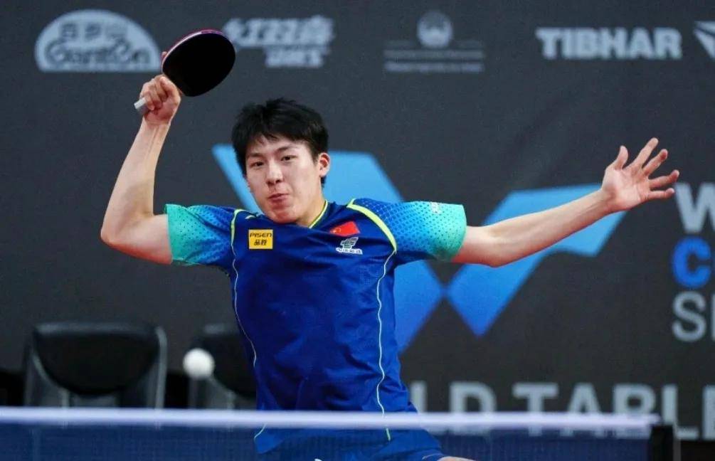 浩瀚体育网页版-羽毛球队关键时刻救险，国乒力保胜局拿下系列赛